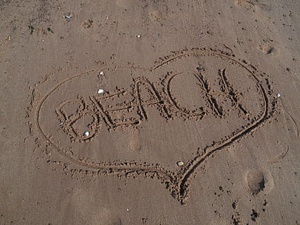 Strand, Sand, Herz, Botschaft, Sommer-, Urlaub, Text, glücklich, Land, High Angle View, keine Leute, positive Emotionen, Kommunikation, westliche Schrift, Kunst und Handwerk, Natur, Kreativität, Emotion, Liebe, draußen, Herzform, Handschrift, Tag, Kunst, Zeichnung - Kunstprodukt, 5K, CC0, gemeinfrei, lizenzfrei