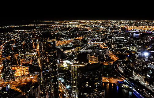 letecký, fotografování, mrakodrap, noční dobu, fotografování s vysokým úhlem, výškové, budov, melbourne, v noci, budova, noc, město, v centru města, panoráma města, městské panorama, městské scény, letecký pohled, centrální čtvrti, exteriér budovy, architektura, kancelářská budova, svítí, slavné místo, stavba, soumrak, vysoký úhel pohledu, finanční okres, městský život, ulice, řeka, věž, panoramatický, přeplněný, dav, moderní, kancelářská budova exteriér, destinace, rezidenční čtvrti, venku, noční život, vyrovnání, 5K, CC0, veřejná doména, bez autorských práv
