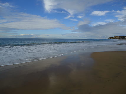 refleksja, piasek, fale, plaża, niebo, krajobraz, Kalifornia, kryształowa zatoczka, morze, woda, wylądować, piękno natury, scenics - natura, chmura - niebo, horyzont, horyzont nad wodą, spokój, spokojna scena, Natura, fala, żadnych ludzi, scena pozamiejska, ruch, idylliczny, na dworze, 2K, CC0, domena publiczna, darmowe zdjęcia