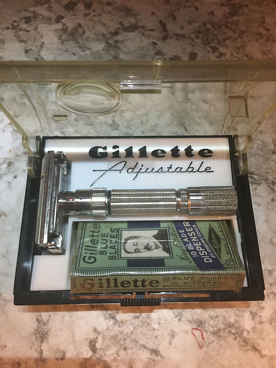 navalha, de, em dobro, Beira, vintage, gillette, azul, lâminas, caso, ajustável, 1959, texto, dentro de casa, comunicação, ninguém, visão de baixo ângulo, velho, roteiro ocidental, tecnologia, abandonado, arquitetura, dia, recurso de construção de parede, placa, obsoleto, ainda vida, geração de combustível e energia, metal, abrir, teto, 4K