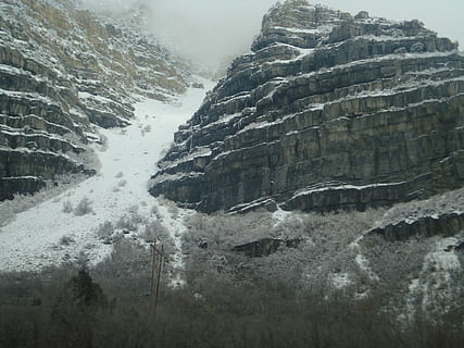 balza, montagna, la neve, natura, paesaggio, Paesaggi, bellezza nella natura, temperatura fredda, inverno, nessuno, giorno, formazione rocciosa, scenics - natura, scena non urbana, roccia, all'aperto, la tranquillità, scena tranquilla, solido, roccia - oggetto, catena montuosa, geologia, formazione, potere in natura, 1080P, CC0, dominio pubblico, privo di copyright