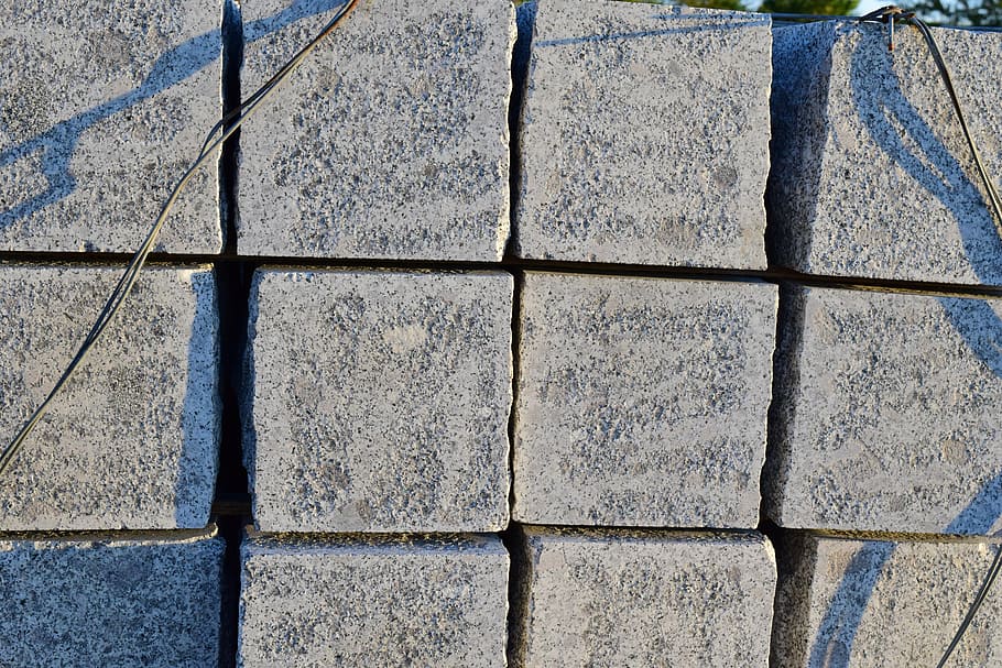 brosten, baggrund, struktur, mønster, sten-, websted, fuld ramme, baggrunde, tekstureret, form, ingen mennesker, dag, design, geometrisk form, gentagelse, gulve, flise, firkantet form, høj vinkel visning, tæt på, murbygningsfunktion, bygget struktur, udendørs, sollys, beton, flisebelagt gulv, 5K