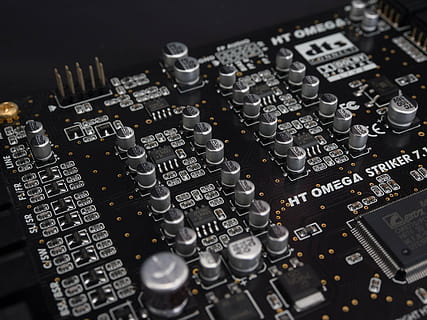 mixer audio neagră, dispozitive electronice, cip, memorie, High Tech, tehnologie, calculator, a închide, muzică, selectiv, industria electronică, nici o persoana, echipament, în interior, Control, echipamente de înregistrare a sunetului, industrie, studio, complexitate, echipament audio, arta culturii și divertismentului, comunicare, amestecare, mixer de sunet, mâner, studio shot, Echipament electric, componente electrice, 4K, CC0, domeniu public, fără drepturi de autor