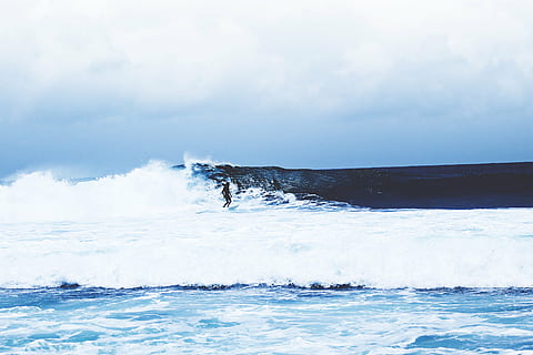 beach, foam, fun, landscape, leisure, nature, ocean, outdoors, recreation, sea, seascape, seashore, sky, splash, summer, surf, surfer, surfing, swim, travel, vacation, water, wave, waves, wind, motion, aquatic sport, sport, cloud - sky, day, beauty in nature, power, power in nature, people, cold temperature, splashing, mammal, horizon over water, 5K, CC0, public domain, royalty free