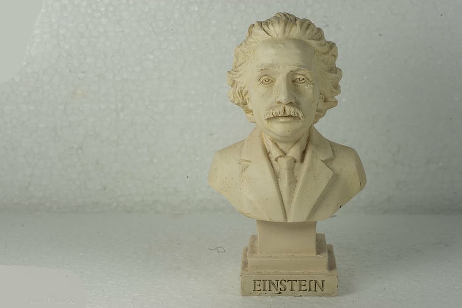 albert einstein decoració, albert, einstein, estàtua, blanc, art i artesania, escultura, representació, cap gent, representació humana, creativitat, bust, funció de construcció de parets, a l'interior, primer pla, artesania, història, arquitectura, semblança masculina, el passat, dia, text, antiguitat, color daurat, 4K