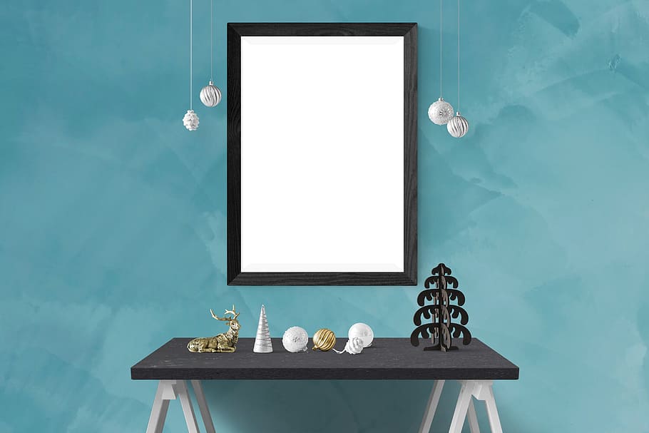 rettangolare, specchio a muro, nero, di legno, telaio, manifesto, parete, modello, interno, finto, galleria, tela, realistico, tavolo, nessuno, in casa, tavola, copia spazio, lavagna, cornice, blu, tecnologia, Colore bianco, attrezzatura per l'illuminazione, natura, ufficio, ricchezza, attività commerciale, assenza, vuoto, moderno, sedia, 5K