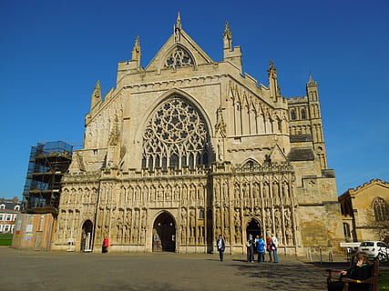 exeter, İngiltere, katedraller, Gotik, Exeter Katedrali, uk, Birleşik Krallık, cephe, mimari, ilgi alanları, bina, yapılı yapı, dış yapı, bir grup insan, gökyüzü, kalabalık, seyahat, seyahat yerleri, büyük bir grup insan, din, Tarihçe, turizm, ibadethane, gerçek insanlar, geçmiş, Kent, tinsellik, kemer, açık havada, Gotik tarzı, süslü, 4K, CC0, kamu malı, telif ücretsiz