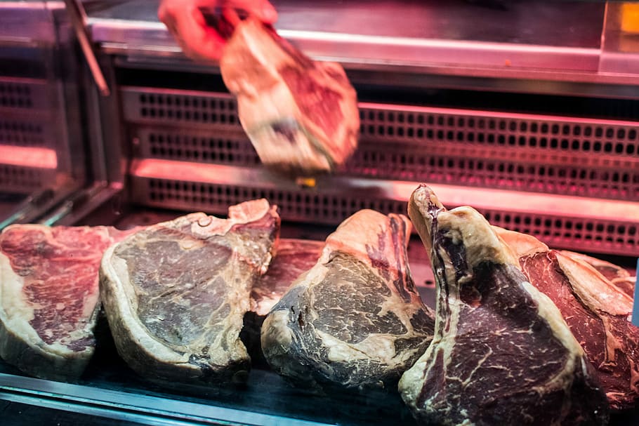asador de carne de vacuno selección, carne de vaca, carne, selección, filete, comida, alimentos crudos, frescura, mercado, supermercado, almacenar, Cerdo, rojo, carnicería, comida y bebida, parilla, alimentación saludable, adentro, carne roja, Al por menor, nadie, preparación, animal, en venta, de cerca, naturaleza muerta, negocio, vertebrado, 5K