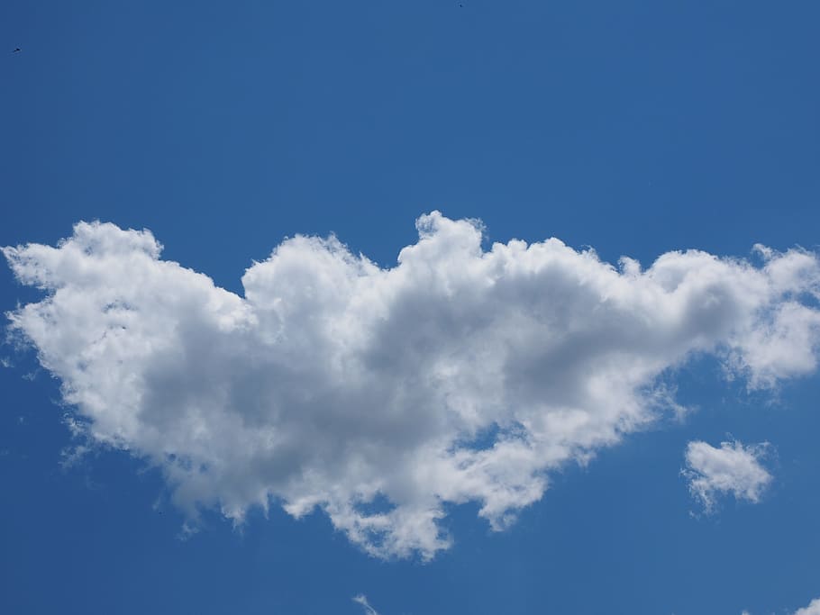 himmel, Sky, skyer, form, hvid, blå, skyer form, cumulus skyer, sky - himmel, cloudscape, vejr, natur, skønhed i naturen, hvid farve, scenics - natur, ro, idyllisk, ingen mennesker, dag, rolig scene, baggrunde, sollys, miljø, udendørs, lav vinkel visning, vind, meteorologi, blødhed, 4K