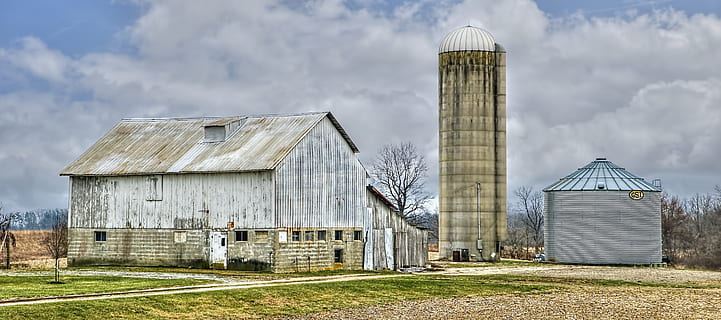 lade, rustik, staldene, ohio, digital kunst, landdistrikterne, naturskøn, Land, landskabet, landskab, skur, skure, gård, gårde, landbrug, landbrugs, stuehus, Champaign, region, americana, Foto, fotografi, struktur, strukturer, sturgell, william sturgell, bill sturgell, historisk, hjem indretning, bygninger, skyer, himmel, træ, træer, overskyet, ukrudt, champaign county, Urbana, arkitektur, bygget struktur, bygning udvendig, sky - himmel, landbrugsbygning, silo, natur, ingen mennesker, fabrik, industri, plante, Mark, bygning, græs, dag, 5K, CC0, offentligt domæne, royaltyfrie
