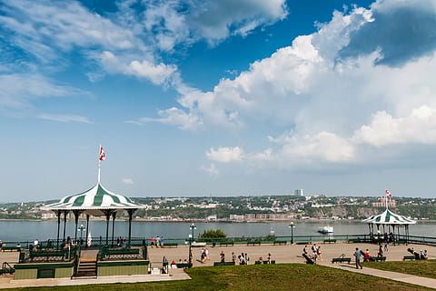 santo, lorenz, attuale, Québec, Canada, America, architettura, costruzione, storicamente, Luoghi di interesse, cielo, nuvola - cielo, acqua, struttura costruita, gruppo di persone, giorno, natura, persone reali, grande gruppo di persone, esterno dell'edificio, viaggio, terra, mare, spiaggia, città, folla, destinazioni di viaggio, stili di vita, all'aperto, 4K, CC0, dominio pubblico, privo di copyright
