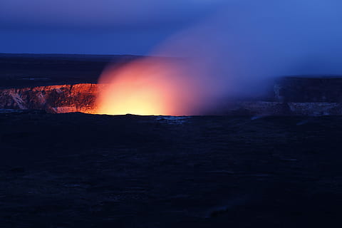 volcano light lava flare, malam, api, panas, lahar, alam, merokok, gunung berapi, suhu panas, geologi, gunung, keindahan di alam, kekuatan di alam, kekuasaan, lingkungan Hidup, meletus, scenics - alam, tanda peringatan, pemandangan, tanah, tidak ada orang, tanda, gunung berapi aktif, pulau, di luar rumah, mengalir, 5K, CC0, domain publik, bebas royalti