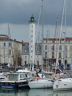 faro, navigazione, porta, marina, barche a vela, amaro, la rochelle, Charente, Charente-Maritime, nuova aquitaine, Francia, marino, marittimo, segnale, nave nautica, mezzi di trasporto, modo di trasporto, architettura, acqua, esterno dell'edificio, ormeggiato, struttura costruita, barca a vela, albero, cielo, porto, giorno, natura, polo, nessuno, mare, costruzione, lungomare, all'aperto, yacht, 4K, CC0, dominio pubblico, privo di copyright