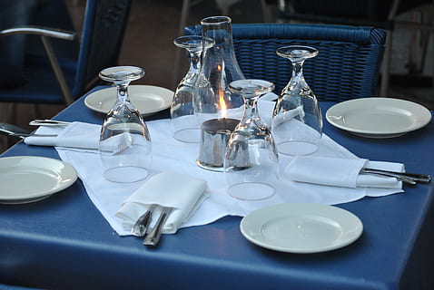 white, ceramic, plate, wine glass, blue, square, top, table, ceramic plate, blue square, restaurant, setting, dinner, meal, dining, formal, event, dishware, banquet, hotel, gourmet, dine, reception, service, cuisine, catering, buffet, culinary, waiter, serving, kitchen, menu, cafe, delicacy, breakfast, lunch, place setting, silverware, dining table, wineglass, glass, household equipment, drinking glass, eating utensil, fork, napkin, crockery, tablecloth, no people, knife, table knife, indoors, business, luxury, 4K, CC0, public domain, royalty free