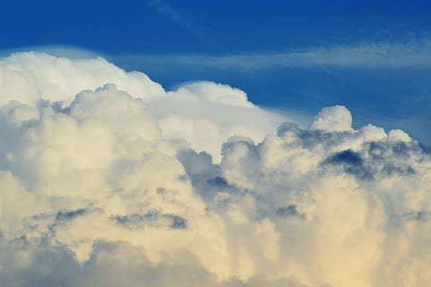 nubi cumuliformi, nuvole, cielo, blu, cielo appannato, natura, sfondi, nuvola - cielo, Cloudscape, bellezza nella natura, scenics - natura, la tranquillità, idilliaco, nessuno, scena tranquilla, Inquadratura dal basso, giorno, all'aperto, Colore bianco, soffice, fotogramma intero, Paradiso, meteorologia, morbidezza, sopra, 5K, CC0, dominio pubblico, privo di copyright
