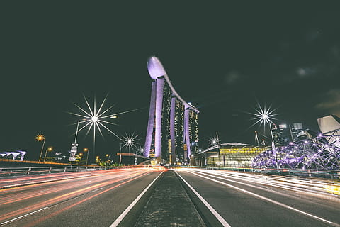časosběrné fotografie, centrum ostrova, Dálnice, další, noční dobu, marina bay sands, noc, provoz, ulice, panoráma města, městské scény, silnice, svítí, architektura, přeprava, most - mužská konstrukce, slavné místo, auto, město, stavba, více pruhu dálnice, městské panorama, Rychlost, soumrak, temný, rozmazaný pohyb, pouliční osvětlení, městský život, dlouhé expozice, pohyb, světlo stezka, exteriér budovy, cesta vpřed, nebe, destinace, Příroda, osvětlovací zařízení, nikdo, venku, perspektiva, kancelářská budova exteriér, mrakodrap, světlo, 1080P, CC0, veřejná doména, bez autorských práv