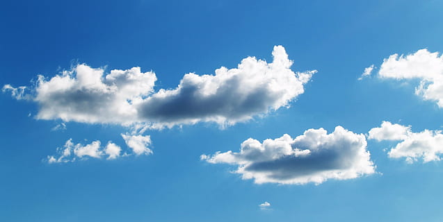 hvide skyer, himmel, Sky, blå, baggrund, hvid, himmelske, dag, lys, sommer, ren, religion, ilt, udendørs, dagslys, atmosfære, fred, meteorologi, klima, farve, vejr, ozon, lyse, høj, skønhed, smuk, natur, luft, sky - himmel, cloudscape, baggrunde, hvid farve, miljø, skønhed i naturen, vind, scenics - natur, fluffy, sollys, overskyet, idyllisk, panoramisk, ingen mennesker, levende farve, tjavsede, forår, 2K, CC0, offentligt domæne, royaltyfrie