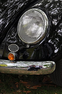 ay, vw beetle, kumbang, oldtimer, mobil, sebagian melihat kumbang vw, lampu utama, kendaraan darat, tidak ada orang, merapatkan, moda transportasi, angkutan, Kendaraan bermotor, hari, masih hidup, dalam ruangan, bergaya retro, tampilan sudut tinggi, logam, wadah, peralatan penerangan, meja, bahan kaca, 4K, CC0, domain publik, bebas royalti