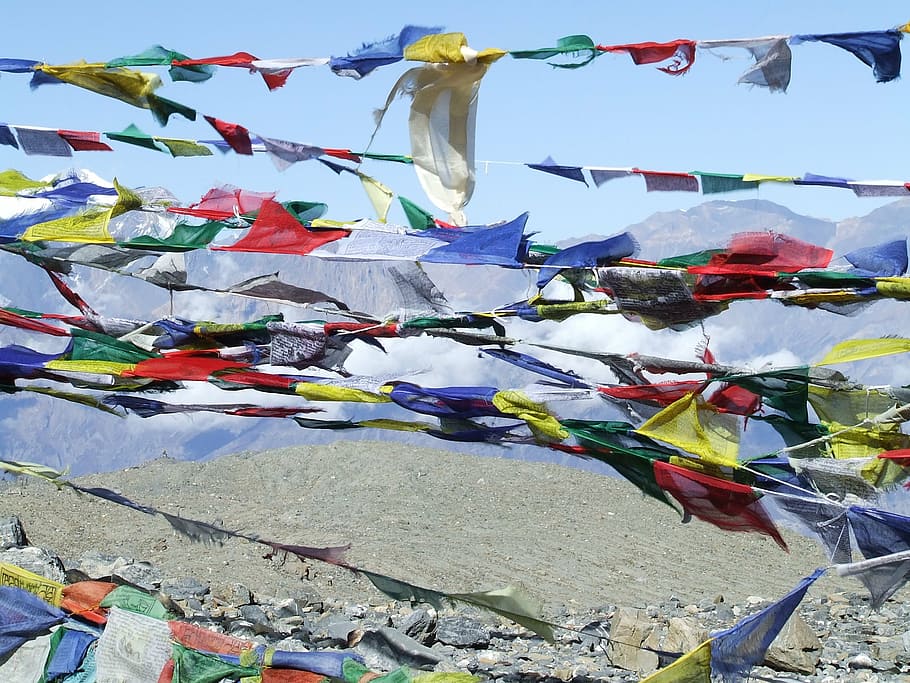 modlitební praporky, himalayan, Nepál, modlitební prapor, tibetské kultury, Tibet, Asie, kathmandu, buddhismus, kultur, vlajka, vícebarevné, den, nikdo, Příroda, životní prostředí, závěsný, duchovno, náboženství, víra, nebe, vítr, dekorace, slunečního světla, nízký úhel pohledu, venku, velká skupina objektů, stuha, 2K