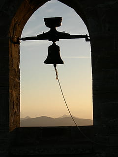klokke, Mallorca, Capdepera, Balearic, historie, historisk, kultur, arkitektur, monument, gammel, silhuet, solnedgang, hængende, fuld længde, udendørs, himmel, natur, vand, orange farve, bygget struktur, ingen mennesker, bjerg, scenics - natur, reb, lav vinkel visning, sollys, rolig scene, 2K, CC0, offentligt domæne, royaltyfrie