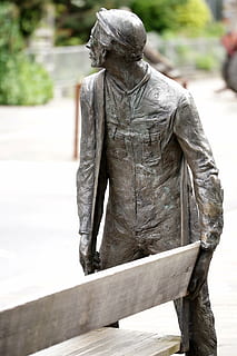 mand, bænk, forsigtig, support, udsigt, fokus på forgrunden, menneskelig repræsentation, skulptur, Kunst og håndværk, repræsentation, dag, statue, mandlig lighed, kreativitet, træ - materiale, natur, mennesker, udendørs, parkere, bagfra, park - mand skabt plads, håndværk, herrer, sollys, billedhugger, 5K, CC0, offentligt domæne, royaltyfrie