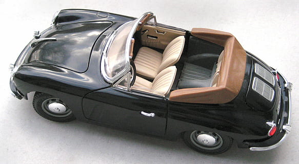 model, auto, porsche 356, oldtimer, køretøj, modelbil, legetøj, motor køretøj, transportform, bil, transportmidler, land køretøj, rejse, ingen mennesker, metal, høj vinkel visning, sidebillede, studio skud, hvid baggrund, retro stylet, sort farve, indendørs, luksus, bagage, gade, hjul, 2K, CC0, offentligt domæne, royaltyfrie