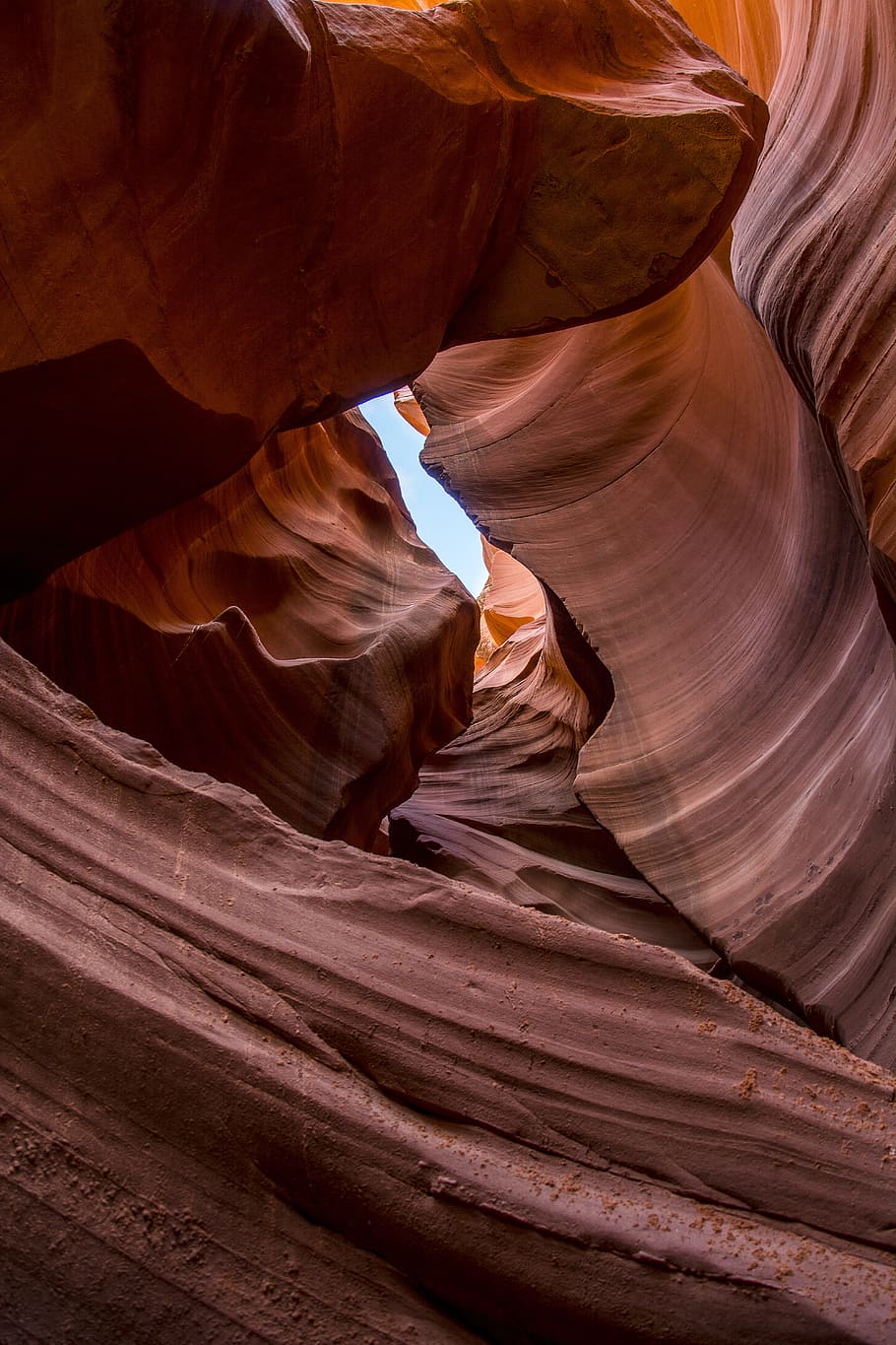 Antilopenschlucht, Arizona, niedrig, Winkel Foto, großartig, Schlucht, kleiner Winkel, Foto, Grand Canyon, Formation, Rock, Textur, Orange, Geologie, Sandstein, Arizona, Wüste, Natur, Antilopenschlucht, erodiert, Slot Canyon, Landschaft, Rock - Objekt, szenen, Schönheit in der Natur, Vereinigte Staaten von Amerika, berühmter Platz, Südwesten der USA, Arizona - Ausmalbilder, Sand, Navajo, orange Farbe, rot, Reise, Muster, draußen, Felsformation, physische Geographie, solide, Reiseziele, Nicht-städtische Szene, keine Leute, natürliches Muster, Tourismus, Szenen - Natur, braun, Ruhe, Tag, trockenes Klima, Klima, geschichtet, 5K