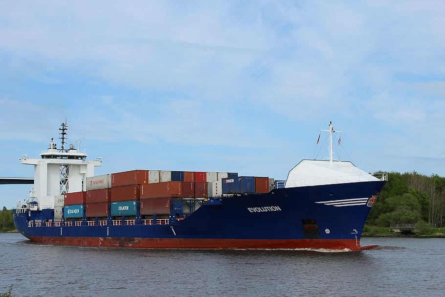 vaixell portacontenidors, vaixell, carguero, contenidor, nok, vaixell nàutic, aigua, transport, manera de transport, cel, transport de mercaderies, davant del mar, naturalesa, Enviament, contenidor de càrrega, cap gent, dia, núvol - cel, arquitectura, negocis, amarrat, a l'aire lliure, port, ancorat, 5K