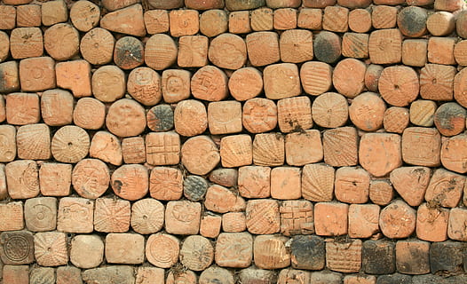Ziegel abgelegt, Hintergrund, Block, Textur, Muster, Wand, Konstruktion, Innere, damme, Backstein, Steinwand, eine gerade Linie, Quadrat, Rechteck, wild, alt, die Architektur, Fliese, Oberfläche, Geschichte, Korea, Schlamm, Stapel, Hintergründe, Ziegelwand, in einer Reihe, Vollbild, Industrie, große gruppe von gegenständen, Fülle, keine Leute, Anordnung, Wiederholung, braun, Tag, texturiert, gebaute Struktur, draußen, Auftrag, Holz - Material, Dachziegel, 4K, CC0, gemeinfrei, lizenzfrei