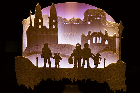 windowing, advent, winter time, contours, figures, architecture, history, night, the past, built structure, building exterior, illuminated, art and craft, travel destinations, nature, representation, building, human representation, celebration, outdoors, silhouette, people, travel, tourism, old, 5K, CC0, public domain, royalty free
