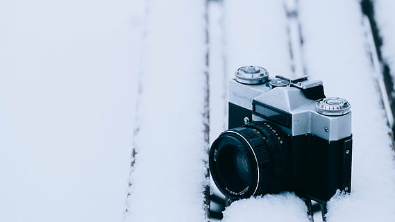 càmera, fred, lent, macro, slr, neu, hivern, temperatura de fred, temes de fotografia, cap gent, primer pla, tecnologia, a l'aire lliure, dia, càmera - equip fotogràfic, lent - instrument òptic, equip fotogràfic, color negre, pel·lícula de càmera, Color blanc, lent - ull, còpia espai, càmera digital, industria del cinema, equipament, càmera slr, 4K, CC0, domini públic, lliure de regalies