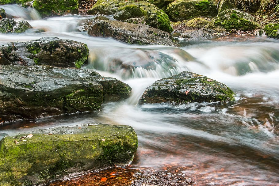 časosběrné fotografie, tělo, voda, řeka, bach, průtok vody, idylický, tok, vod, keře, Příroda, zátoka, kameny, balvany, splash, tekoucí voda, nálada, přírodní, mechové kameny, řeka la hoegne ostbelgien, vodopád, pohyb, dlouhé expozice, nikdo, scenics - příroda, krása v přírodě, Skála, rock - objekt, pevný, rozmazaný pohyb, les, mech, strom, rostlina, přistát, tekoucí, venku, moci, proud - tekoucí voda, deštný prales, padající voda, 5K