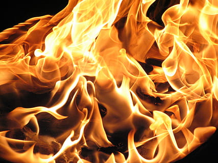 Feuerflamme, Hölle, brennen, Feuer, Flamme, Hitze - Temperatur, Verbrennung, Rauch - physische Struktur, Nahansicht, keine Leute, Feuer - natürliches Phänomen, orange Farbe, Bewegung, Hintergründe, Natur, schwarzer Hintergrund, glühend, Nacht-, Zeichen, Muster, abstrakt, Kommunikation, Warnschild, Gelb, 2K, CC0, gemeinfrei, lizenzfrei