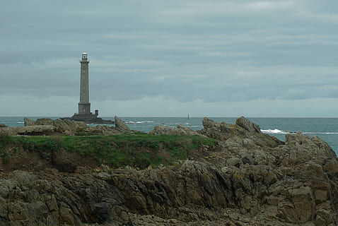 normandija, švyturys, navigacija, semaforas, jūros, pakrantėje, roko objektas, pobūdį, dangus, architektūra, pastatyta struktūra, vanduo, bokštas, horizonto, debesis - dangus, kietas, Rokas, rekomendacijas, horizontas virš vandens, žemės, grožis gamtoje, vaizdai - gamta, pastato išorė, nėra žmonių, lauke, 4K, CC0, Viešasis domenas, nemokamai