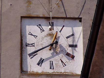watch, now, time, timetable, city, lancets, historian, ancient, architecture, construction, no people, wall - building feature, clock, indoors, day, instrument of time, accuracy, roman numeral, minute hand, shape, wood - material, hanging, damaged, directly above, nature, pattern, built structure, 1080P, CC0, public domain, royalty free