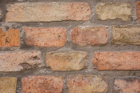 ladrillo rojo, pared, textura, ladrillo, pared de ladrillo, piedra natural, piedra, rojo, piedras, castillo, adobe, albañilería, arquitectura, fotograma completo, estructura construida, texturizado, nadie, antecedentes, pared - característica de la construcción, antiguo, áspero, modelo, día, al aire libre, de cerca, sólido, Material de construcción, gran grupo de objetos, erosionado, hormigón, 5K, CC0, dominio público, libre de derechos