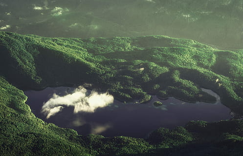 topo, ver foto, lago, aéreo, fotografia, verde, montanha, nuvem, floresta, encosta, reflexão, ilha, natureza, panorama, vista aérea, Alemanha, Visão, leve, agua, cor verde, scenics - natureza, terra, beleza na natureza, ninguém, nuvem - céu, árvore, plantar, dia, meio Ambiente, cena não urbana, ao ar livre, tranquilidade, cena tranquila, visão de alto ângulo, poluição, 5K, CC0, domínio público, royalty free