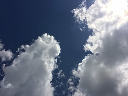 bulut, Mavi gökyüzü, Güneş, yaz, gökyüzü, parlayandı, yokosuka, doğa, mavi, hava, bulut - gökyüzü, gün, açık havada, cloudscape, arka, iklim, bulutlu, meteoroloji, kümülüs bulutu, beyaz, scenics, stratosfer, cennet, uzay, doğada güzellik, düşük açılı görünüş, huzur, manzaralar - doğa, insansız, Beyaz renk, sakin sahne, pastoral, Güneş ışığı, bütün çerçeve, kabarık, görkemli, yumuşaklık, 2K, CC0, kamu malı, telif ücretsiz