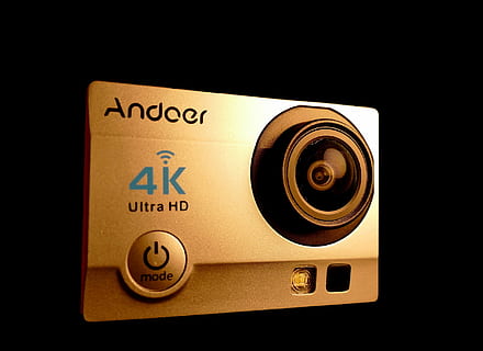action cam, mini kamera, kamera, teknologi, musik, støj, kunstkultur og underholdning, gammel, retro stylet, tæt på, ingen mennesker, meddelelse, enkelt objekt, indendørs, video, udstyr, cirkel, geometrisk form, sort baggrund, sort farve, tekst, manden lavet, 1080P, CC0, offentligt domæne, royaltyfrie