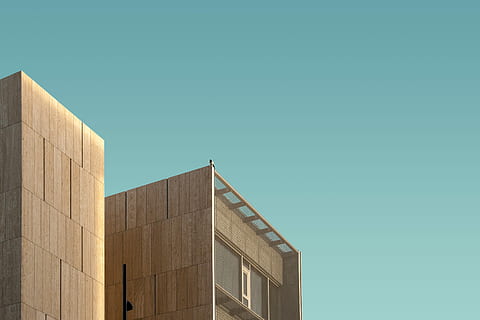 marrón, Alto, edificio, claro, cielo, tiempo de día, subir foto, arquitectura, torre, rascacielos, azul, copia espacio, estructura construida, cielo limpio, exterior del edificio, naturaleza, nadie, moderno, vista de ángulo bajo, pared - característica de la construcción, industria, día, al aire libre, negocio, ciudad, hormigón, pared, apartamento, 4K, CC0, dominio público, libre de derechos