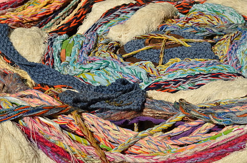 příze, vlna, bavlna, vlákno, textil, struktura, barva, lano, řemeslo, materiál, detail, vícebarevné, řetězec, tkaný, vzor, pozadí, makro, klubko vlny, pletení, textilní průmysl, celý rám, nikdo, velká skupina objektů, stálý život, texturou, zásobník, umění a řemesla, hojnost, den, vysoký úhel pohledu, výběr, variace, odvětví rybolovu, měkkost, 4K