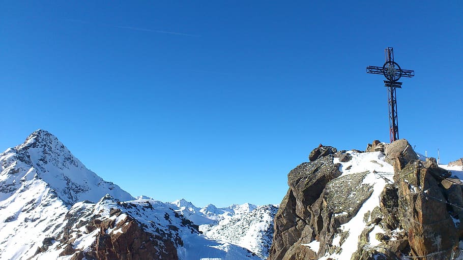 muntanyes, alpí, rock, cim, muntanya, vista, assolellat, cel, Austràlia, sölden, neu, hivern, temperatura de fred, cim de muntanya, Serra, cel clar, blau, bellesa a la natura, naturalesa, escenics - natura, muntanya nevada, còpia espai, tranquil·litat, escena tranquil·la, dia, llum solar, escena no urbana, cap gent, a l'aire lliure, 2K