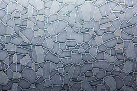 gris, bleu, mur de pierre, acier, ne rouille pas, surface, structure, fonds, gaufrage, lignes, noble, verdâtre, traitement de surface, finition, argent, en forme de mur, Contexte, plein cadre, arrière-plans, modèle, texturé, fermer, personne, abstrait, couleur blanche, super gros-plan, à l'intérieur, Matériel, textile, cuir, conception, forme, répétition, sport, rugueux, effet texturé, milieux abstraits, couleur argentée, alliage, 4K, CC0, domaine public, libre de droits