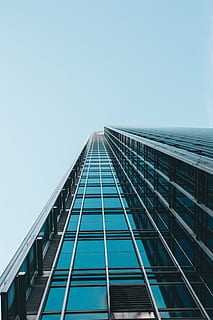 Mare creștere, fotografierea clădirilor, timpul zilei, arhitectură, clădire, infrastructură, structura, stabilire, apartament, ferestre, condominiu, hotel, cer, construită, exteriorul clădirii, modern, oraș, spațiu copie, cer senin, zgârie-nori, oţel, exteriorul clădirii de birouri, vedere unghiulară joasă, natură, birou, nici o persoana, zi, sticlă - material, albastru, înalt - înalt, în aer liber, 5K, CC0, domeniu public, fără drepturi de autor