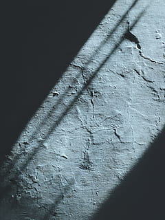 stínu dopoledne, nepojmenovaná, odstín, ráno, pozadí, abstraktní, nástěnný prvek, vzor, beton, texturou, detail, prasklý, hrubý, cement, nikdo, Černá barva, stín, slunečního světla, Příroda, den, stavba, dřevo - materiál, venku, architektura, celý rám, zeď, selektivní zaměření, zaměřit se na stín, 4K, CC0, veřejná doména, bez autorských práv