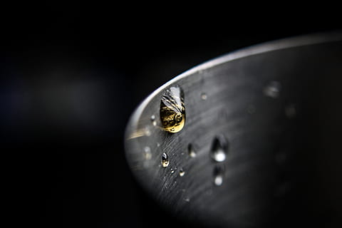 light, water, dark, macro, bubbles, close-up, drop, insubstantial, moist, steel, studio shot, indoors, no people, black background, copy space, nature, selective focus, single object, extreme close-up, wealth, mystery, diamond - gemstone, transparent, circle, wet, shape, luxury, purity, 4K, CC0, public domain, royalty free