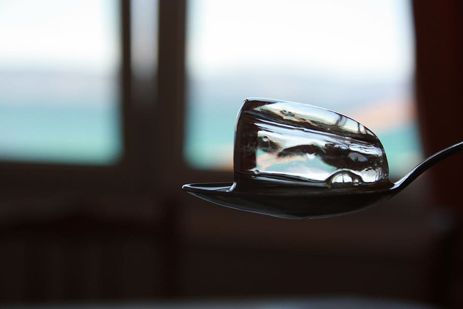 cucchiaio, ghiaccio, controluce, avvicinamento, concentrarsi sulle conoscenze acquisite, in casa, trasparente, vetro - materiale, finestra, lusso, acqua, riflessione, giorno, nessuno, ricchezza, bicchiere, attrezzature domestiche, bolla, semplicità, natura, purezza, 4K