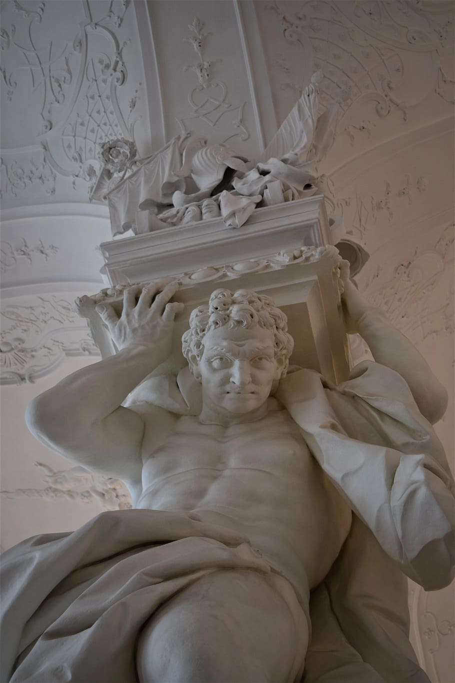 statua, colonna, castello, vienna, belvedere, atlante, imponente, vecchio, Europa, architettura, storico, Principe, eugene, bianca, viso, scultura, arte e artigianato, rappresentazione, creatività, rappresentazione umana, mestiere, nessuno, in casa, intaglio - prodotto artigianale, storia, il passato, somiglianza maschile, struttura costruita, somiglianza femminile, Inquadratura dal basso, Colore bianco, destinazioni di viaggio, costruzione, 5K