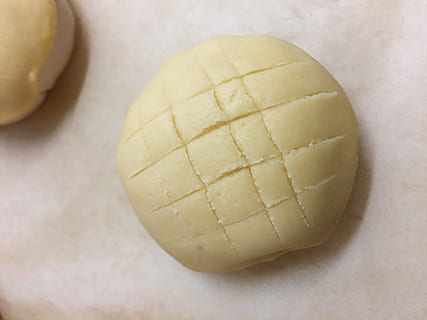 handmade, melon bread, bake before, close-up, studio shot, indoors, food and drink, food, single object, no people, freshness, simplicity, colored background, textured, wellbeing, healthy eating, still life, vegetable, raw food, healthy lifestyle, high angle view, chinese food, 2K, CC0, public domain, royalty free