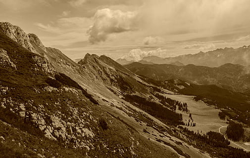 Berg, Gebirge, Sepia-Bild, Wolken, Himmel, Tal, Landschaft, Natur, draussen, szenisch, Land, Sepia, Umgebung, wolke - himmel, Szenen - Natur, Schönheit in der Natur, Ruhe, ruhige Szene, keine Leute, Nicht-städtische Szene, Fernbedienung, draußen, Tag, Reise, 2K, CC0, gemeinfrei, lizenzfrei